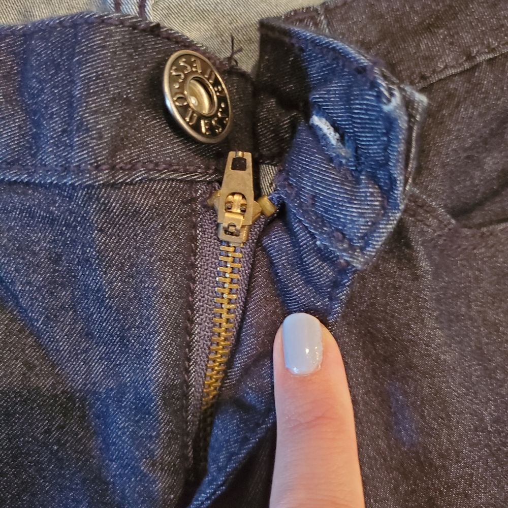 NEW Guess Low Rise jeans - Picture 3 of 9